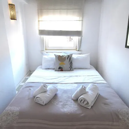 Cozy 1-bdr In Cihangir Neighborhood *
