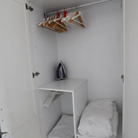 Cozy 1-bdr In Cihangir Neighborhood Apartamento Estambul